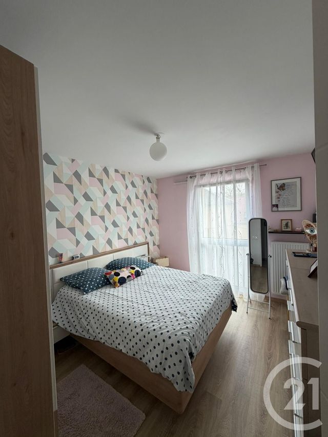 Appartement F3 à vendre - 3 pièces - 60.38 m2 - PONT DE METZ - 80 - PICARDIE - Century 21 Nes'Immo