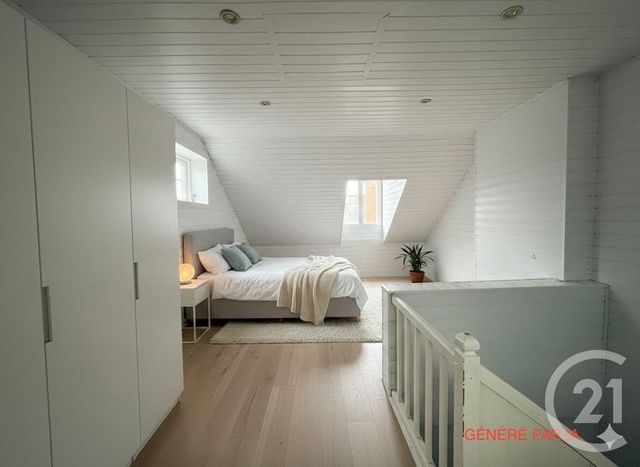 Appartement F4 à vendre - 4 pièces - 105.0 m2 - ROYE - 80 - PICARDIE - Century 21 Nes'Immo