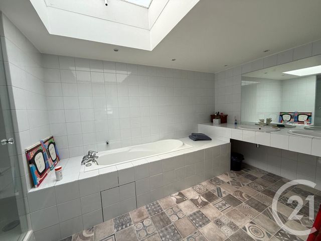 maison à vendre - 12 pièces - 365.0 m2 - AMIENS - 80 - PICARDIE - Century 21 Nes'Immo
