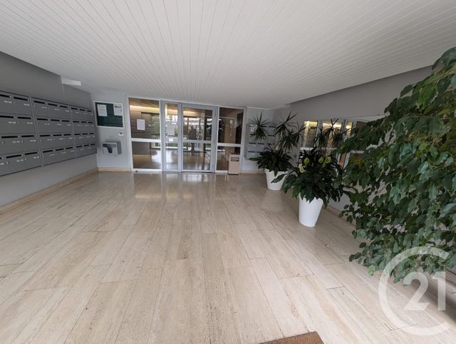 Appartement F4 à vendre - 4 pièces - 84.0 m2 - AMIENS - 80 - PICARDIE - Century 21 Nes'Immo